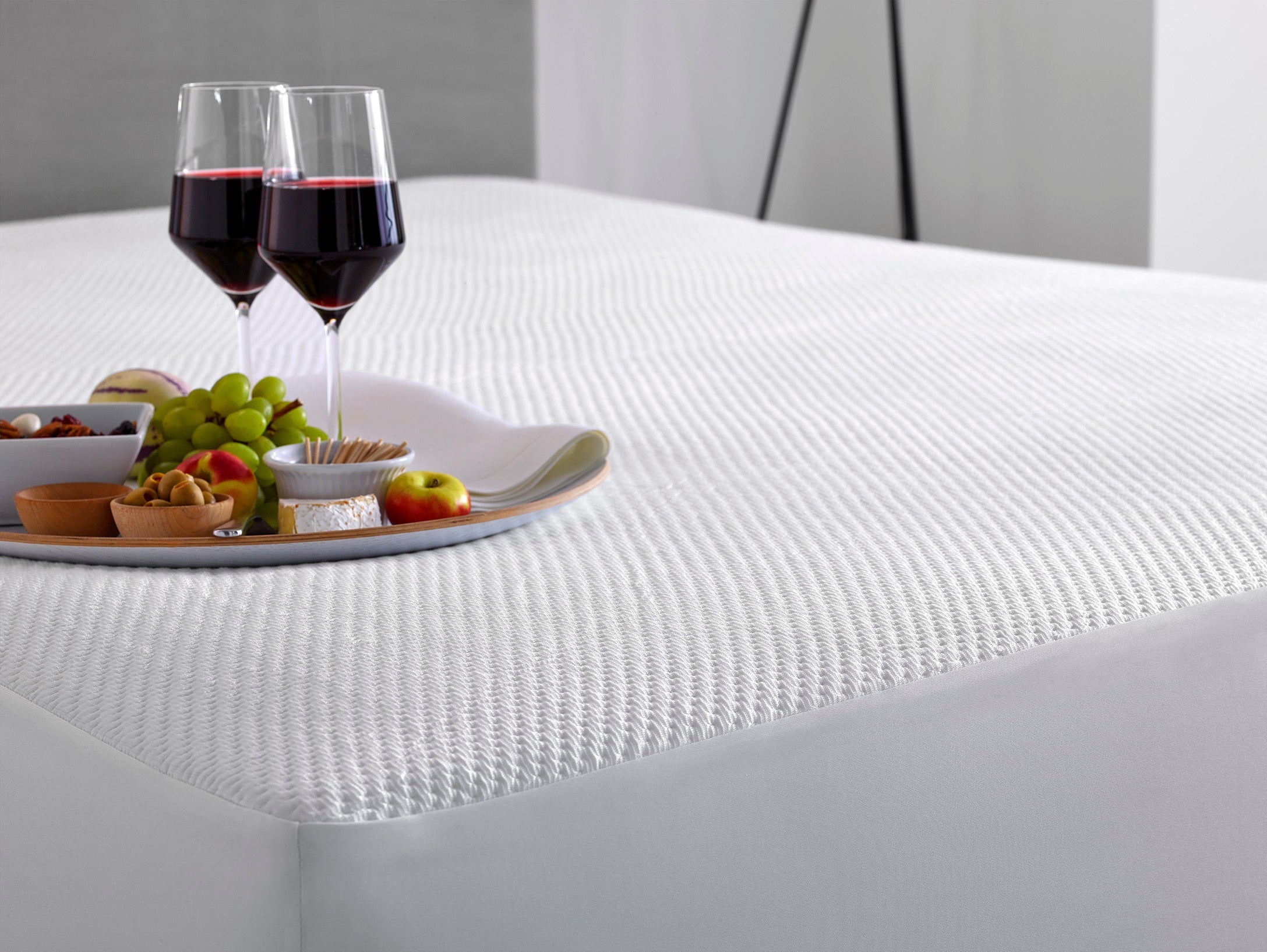 SmartGuard Premium Mattress Protector cooling fabric